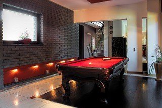 Professional pool table movers in Greeley content img1